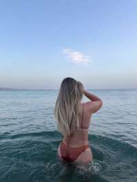 24 yaşlı seksi bayan Devran