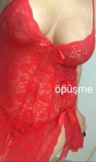 Dillere destan seksi İlayda